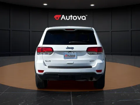 More photos of 2020 Jeep Grand Cherokee Laredo North Edition at Autova, VA