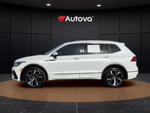 Photos of 2023 Volkswagen Tiguan 2.0T SEL R-Line for sale in Madison Heights, VA at Autova