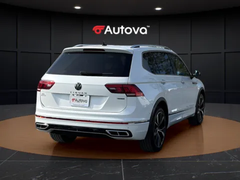 More photos of 2023 Volkswagen Tiguan 2.0T SEL R-Line at Autova, VA