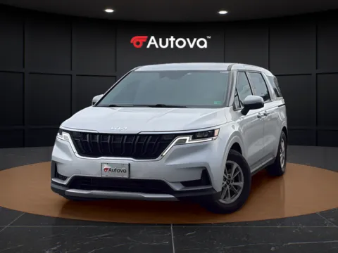 Silver 2022 Kia Carnival LXS for sale in Madison Heights, VA