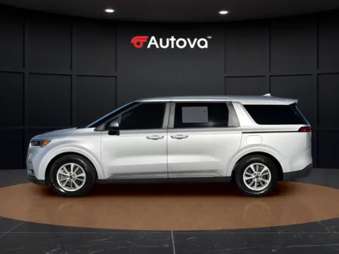 Photos of 2022 Kia Carnival LXS for sale in Madison Heights, VA at Autova