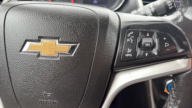 2019 Chevrolet Trax LT - Photo 10