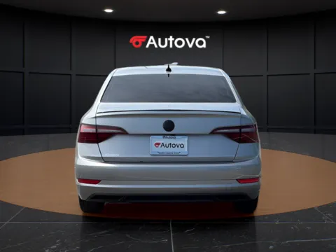 More photos of 2020 Volkswagen Jetta R-Line at Autova, VA