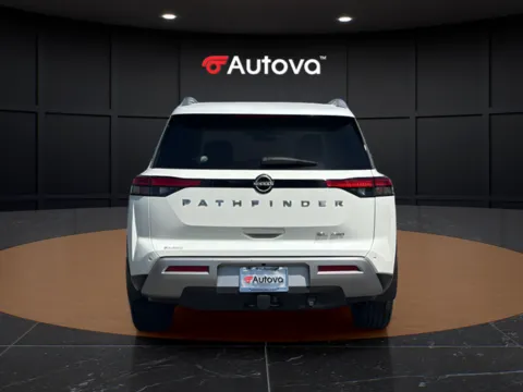 More photos of 2023 Nissan Pathfinder SL at Autova, VA
