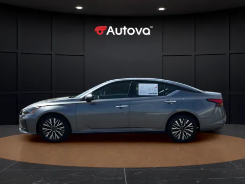 Photos of 2023 Nissan Altima 2.5 SV for sale in Madison Heights, VA at Autova