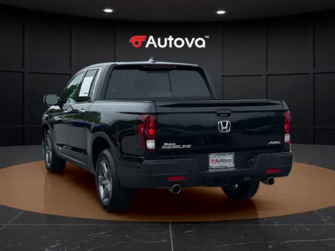Another view of 2023 Honda Ridgeline RTL-E for sale in Madison Heights, VA at Autova