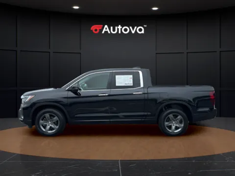 Photos of 2023 Honda Ridgeline RTL-E for sale in Madison Heights, VA at Autova