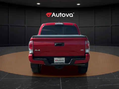 More photos of 2018 Toyota Tacoma Limited at Autova, VA