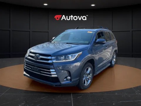 Unknown 2018 Toyota Highlander Limited Platinum for sale in Madison Heights, VA