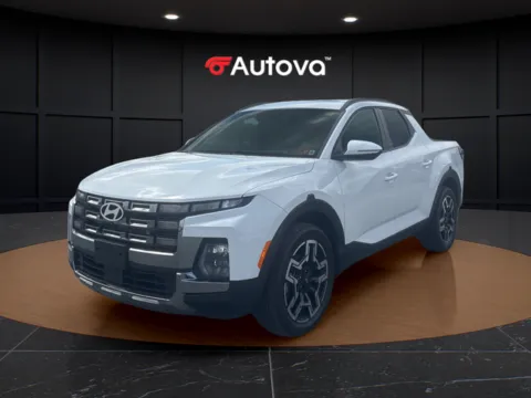 White 2025 Hyundai Santa Cruz Limited for sale in Madison Heights, VA