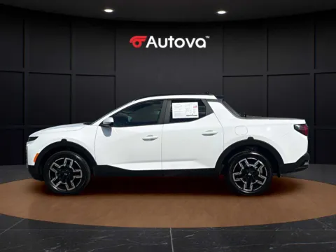 Photos of 2025 Hyundai Santa Cruz Limited for sale in Madison Heights, VA at Autova - Madison Heights
