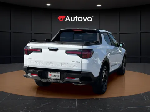 More photos of 2025 Hyundai Santa Cruz Limited at Autova, VA