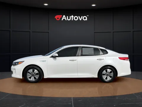 Photos of 2017 Kia Optima Hybrid for sale in Madison Heights, VA at Autova
