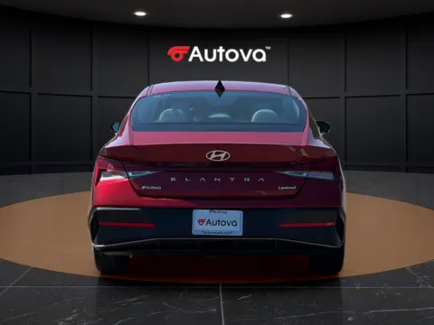 More photos of 2024 Hyundai Elantra Limited at Autova, VA