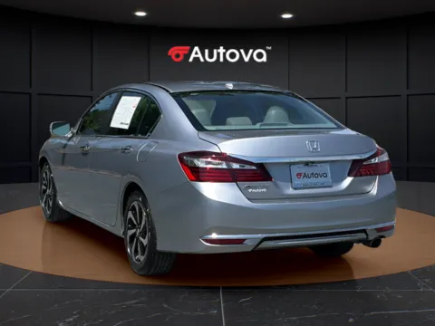 More photos of 2017 Honda Accord EX-L at Autova, VA