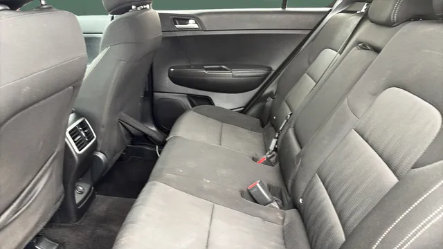 2017 Kia Sportage LX - Photo 18