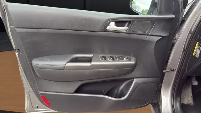 2017 Kia Sportage LX - Photo 16