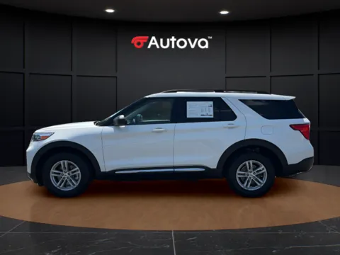 Photos of 2023 Ford Explorer XLT for sale in Madison Heights, VA at Autova