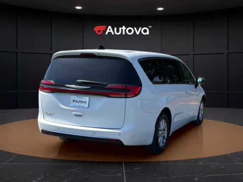 More photos of 2023 Chrysler Pacifica Touring L at Autova - Madison Heights, VA