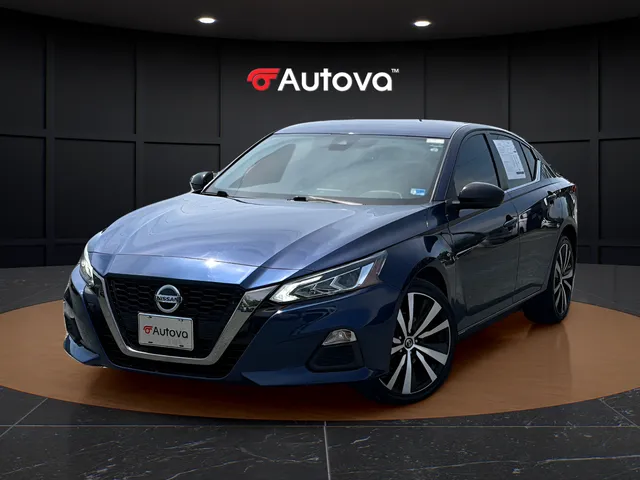 Blue 2022 Nissan Altima 2.5 SR for sale in Madison Heights, VA