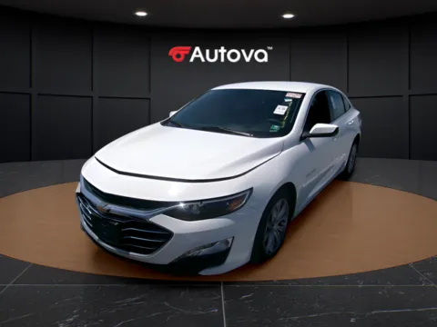 White 2023 Chevrolet Malibu LT for sale in Madison Heights, VA