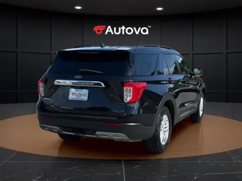 More photos of 2022 Ford Explorer XLT at Autova, VA