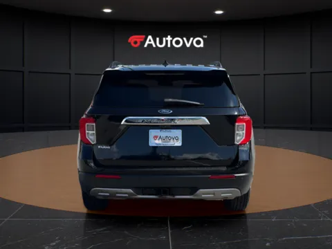 More photos of 2022 Ford Explorer XLT at Autova, VA