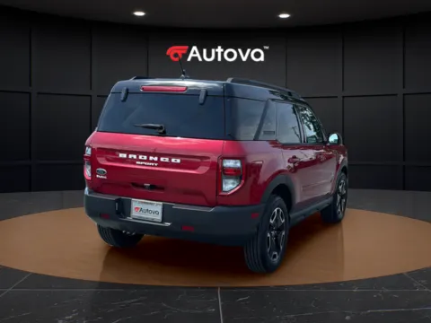 More photos of 2021 Ford Bronco Sport Outer Banks at Autova, VA