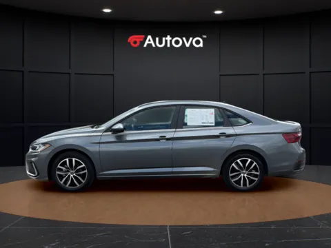 Photos of 2025 Volkswagen Jetta 1.5T SE for sale in Madison Heights, VA at Autova