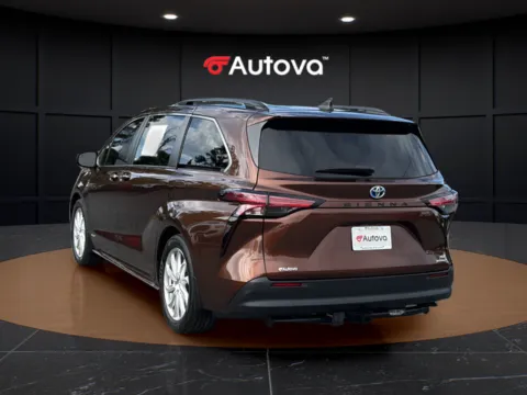 Brown 2021 Toyota Sienna XLE for sale in Madison Heights, VA