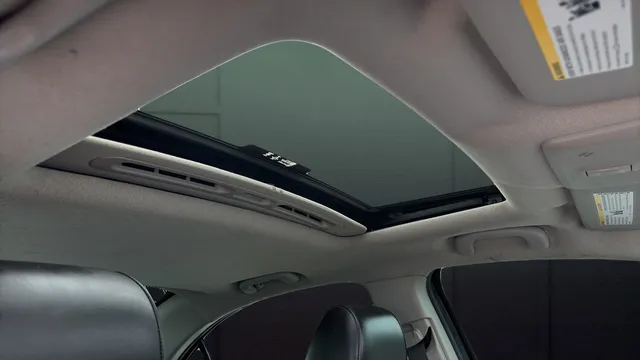 2019 Chevrolet Sonic Premier - Photo 27
