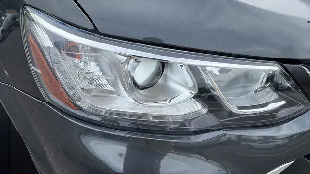 2019 Chevrolet Sonic Premier - Photo 9