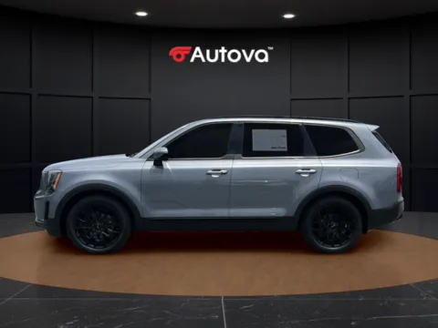 Photos of 2022 Kia Telluride SX for sale in Madison Heights, VA at Autova