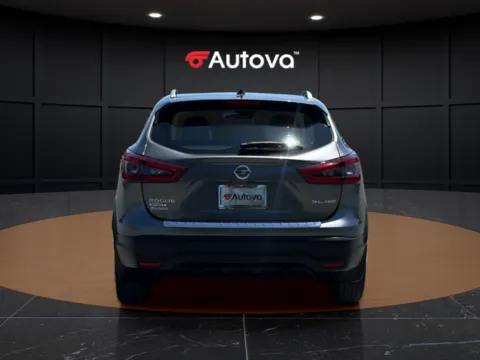 More photos of 2022 Nissan Rogue Sport SL at Autova, VA