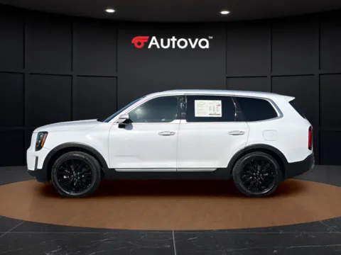 Photos of 2022 Kia Telluride SX for sale in Madison Heights, VA at Autova