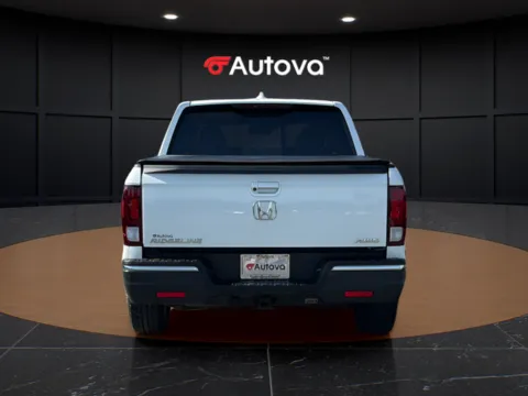 More photos of 2019 Honda Ridgeline RTL-E at Autova, VA