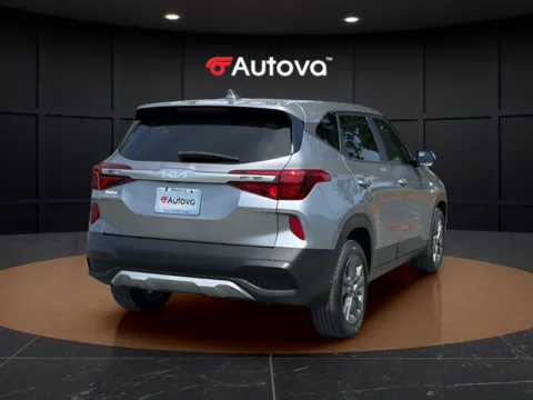More photos of 2023 Kia Seltos LX at Autova, VA