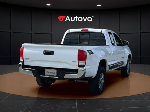 More photos of 2017 Toyota Tacoma SR5 at Autova, VA