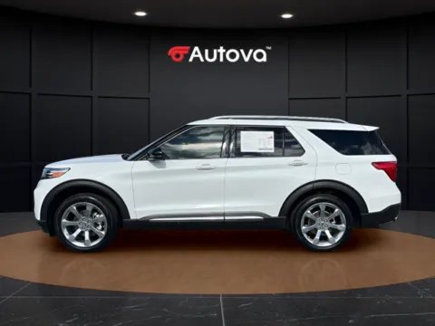 White 2020 Ford Explorer Platinum for sale in Madison Heights, VA