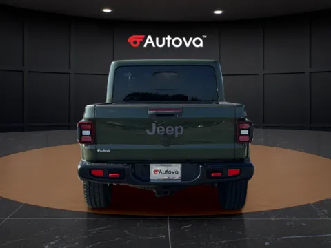 More photos of 2021 Jeep Gladiator Rubicon at Autova, VA
