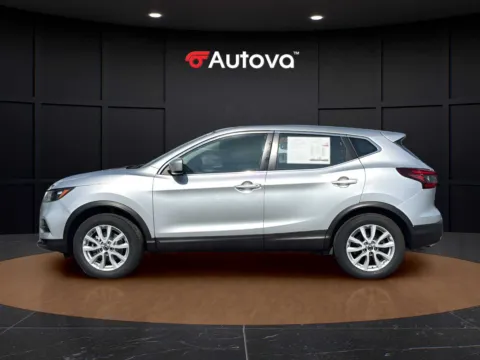 Photos of 2022 Nissan Rogue Sport S for sale in Madison Heights, VA at Autova - Madison Heights