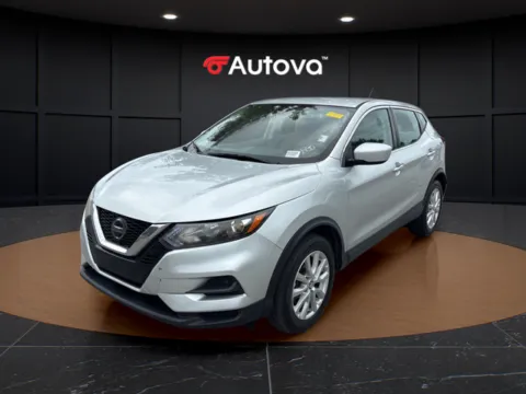 Silver 2022 Nissan Rogue Sport S for sale in Madison Heights, VA