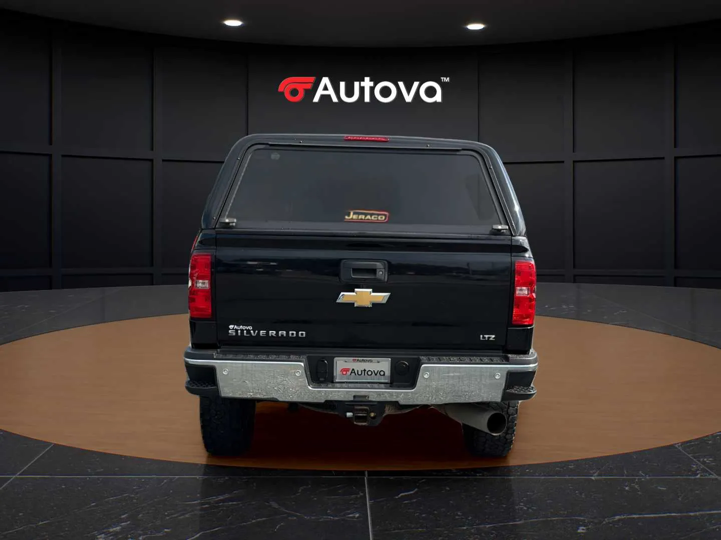 Chevrolet Silverado photo 4