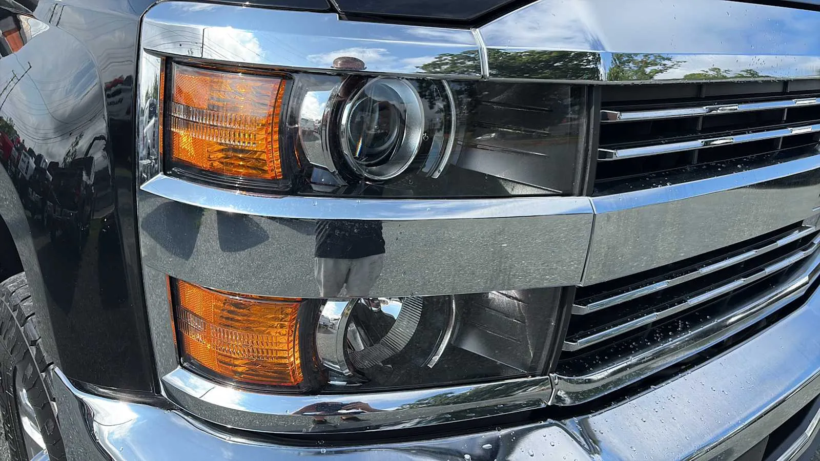 Chevrolet Silverado photo 9