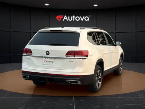 More photos of 2021 Volkswagen Atlas 3.6L V6 SE w/Technology at Autova, VA