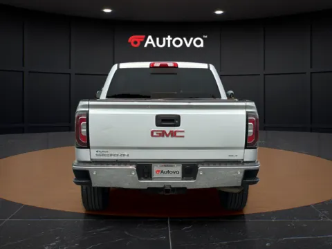 More photos of 2018 GMC Sierra 1500 SLT at Autova, VA