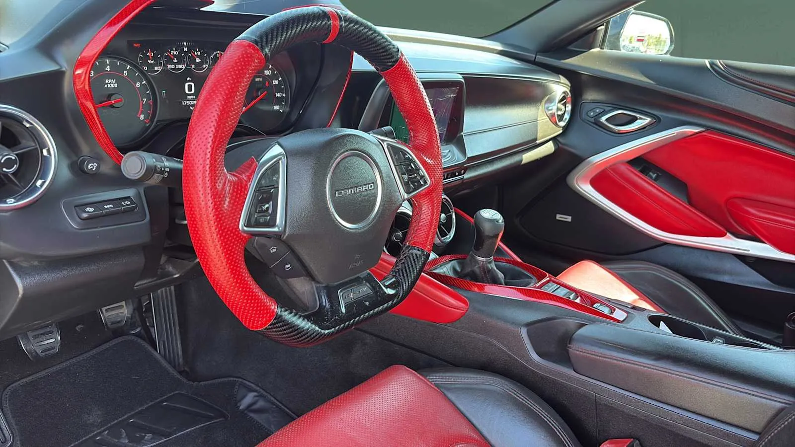 Chevrolet Camaro photo 18