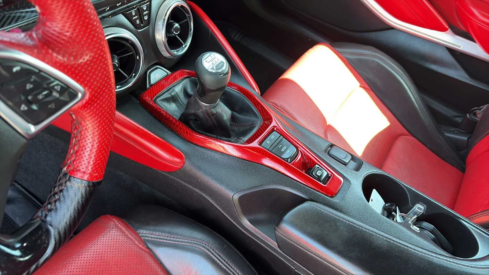 Chevrolet Camaro photo 19