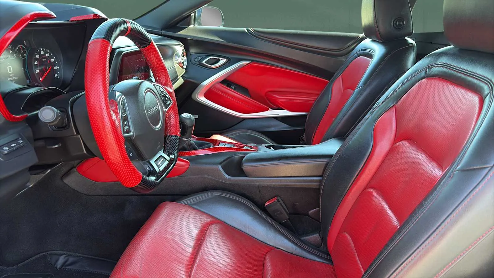 Chevrolet Camaro photo 22