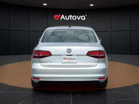 More photos of 2016 Volkswagen Jetta 1.8T SEL at Autova, VA